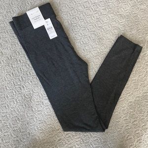 NWT Lou and Grey leggings by Loft